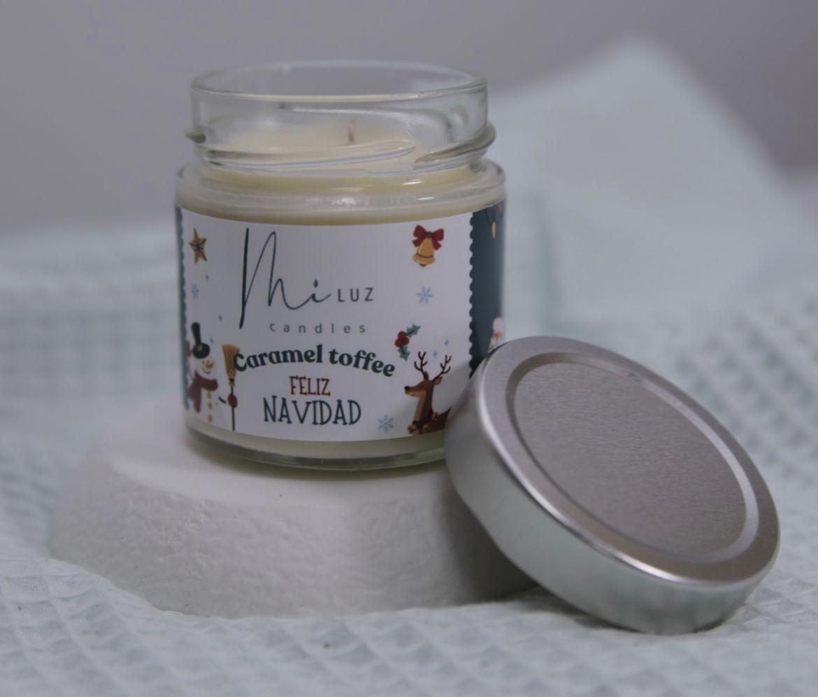 Caramel Toffee – Vela navideña en tarro de cristal con tapa