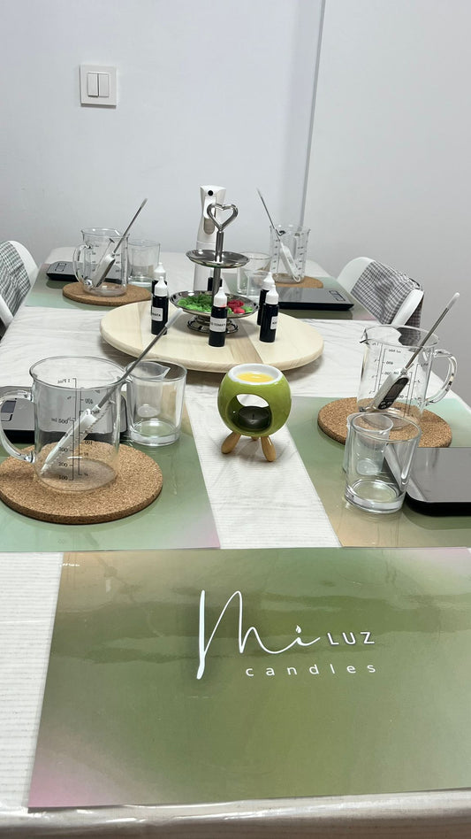 Taller de Velas Artesanales – Crea tu propia vela de soja PRECIO DEL TALLER: 45€ (Reserva 15€)